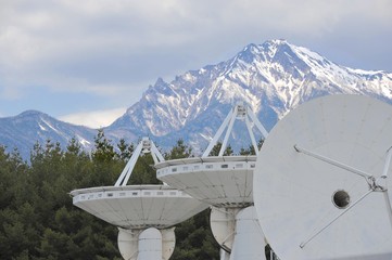 野辺山宇宙電波観測所（電波望遠鏡）