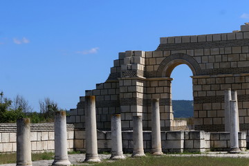 Obraz premium The Great Basilica at the first Bulgarian ancient capital city of Pliska. The largest Christian cathedral in the medieval Southeastern Europe.