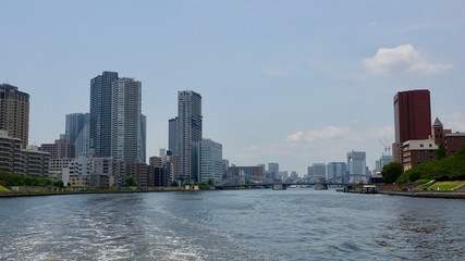 Tokyo Skyline, Tokio Stadtansicht vom Sumida Flu&szlig; aus