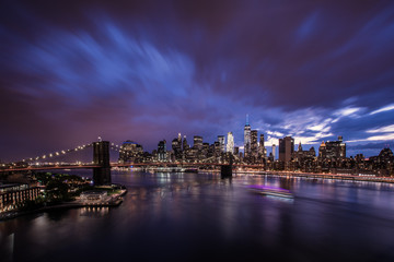 Fototapeta na wymiar Brooklyn Bridge und New York City