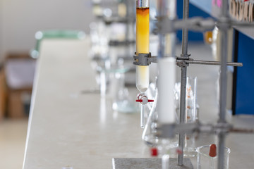 Column chromatography chemistry in the lab.