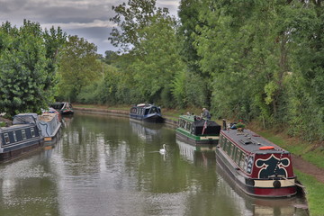 canal water ways and bridges over the oxford canal at the braunston juntion