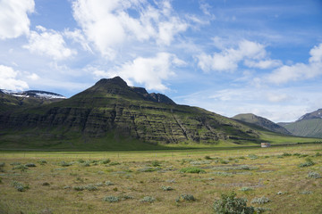Obraz premium Landschaft am Fáskrúðsfjörður / Ostfjorde - Island