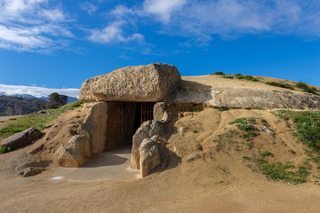 The Dolmen de Menga is in the Spanish town of Antequera (Malaga). It is a covered gallery dolmen and almost rectangular plant, dating from the 3rd millennium BCE.