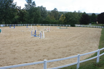 Reitsport, Reitfeld, Hürdenstangen, Reitplatz, Reitarena