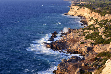 beautiful sea and waves that hit the coast.