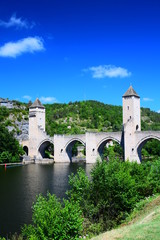 Naklejka premium The medieval Pont Valentre crossing the Lot River in Cahors, France