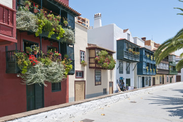 Obraz premium Alte Kanarische Balkone aus Holz