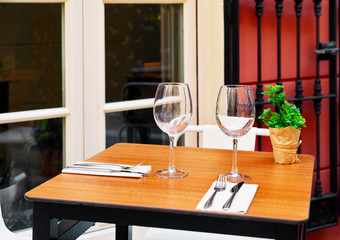 Outdoor restaurant patio