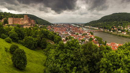 Obraz premium City of Heildelberg with the amazing bridge and the castle on the top of the hill