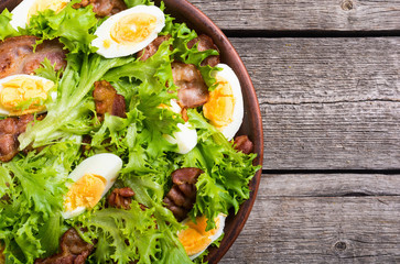 Fresh salad with bacon