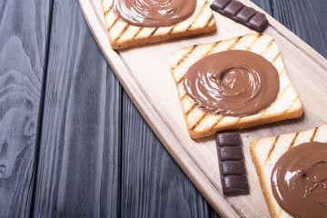 nut nougat cream sandwich