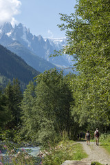 Path of Evette des Îles (vertical)