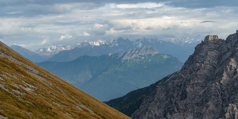 Wandern gegenüber vom Falschkogel auf dem Maldongrad