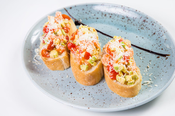 vegetable bruschetta with salmon