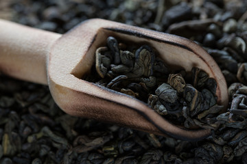 Dried green tea
