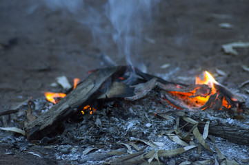 Welcome to country campfire, Wilpena Pound Resort, SA, Australia