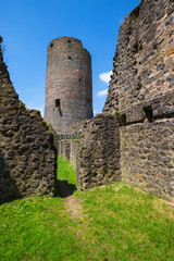 Die Ruine der Burg in Münzenberg in der Wetterau
