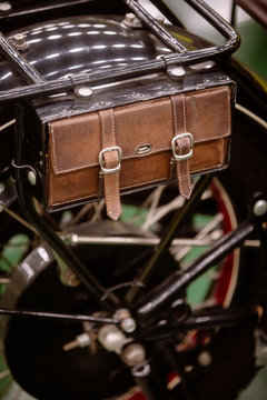 Vintage motorcycle saddle bag