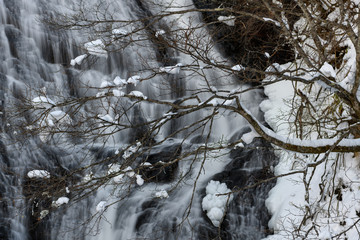 冬の湯滝