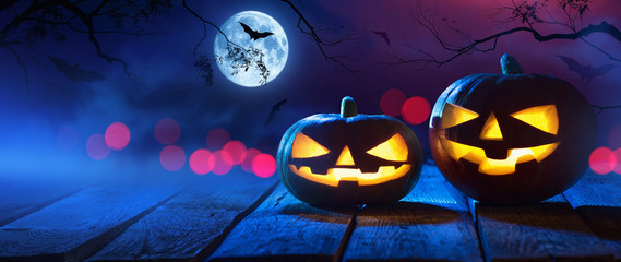 Szukaj zdjęć: halloween background
