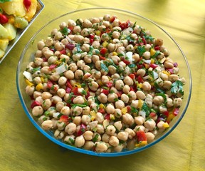 Fresh chickpea salad