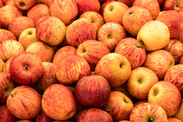 Fresh apples from the market 