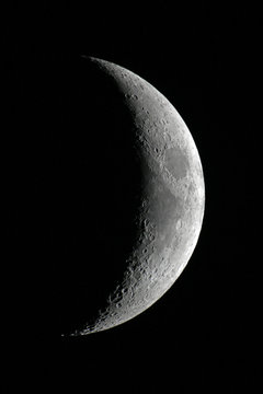The Seine and Marne. Crescent of the moon. The Moon at the 5th day of its lunation.