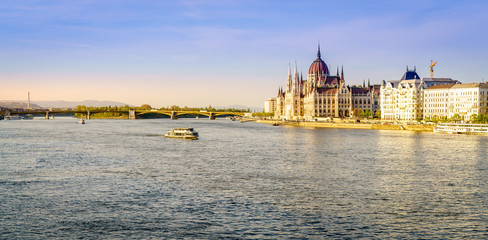 Naklejka premium The Danube River in Budapest