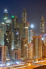 Fototapeta na wymiar Dubai Marina Towers
