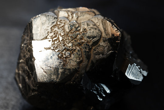 Mineral Katzengold