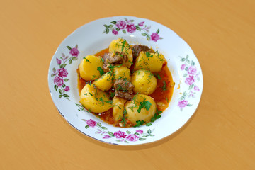 Картофель и мясо