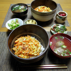 伝統的な日本の朝ごはん　和食　