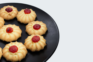 biscuits with strawberry on plate