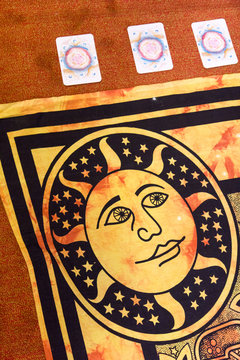 Sol Mistico e o tar&ocirc;