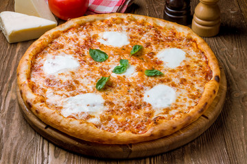 Italian pizza Margherita