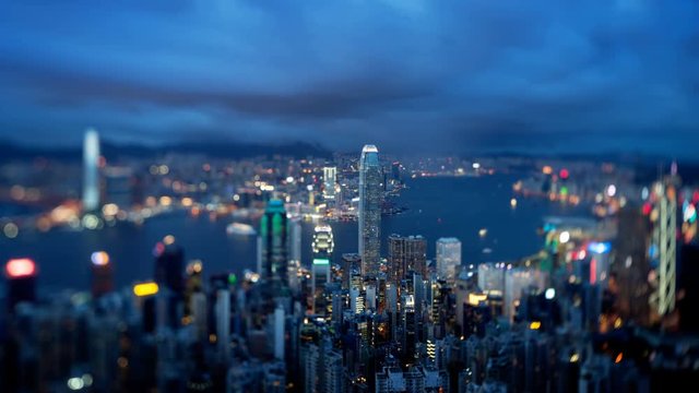  Hong Kong from Victoria peak, ltilt shift time lapse