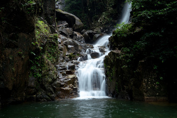 Fototapeta na wymiar Phliu National Park Waterfall