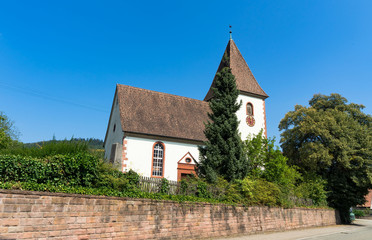 Fototapeta na wymiar Kirche in Queichhambach
