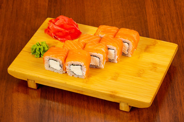 Roll with salmon