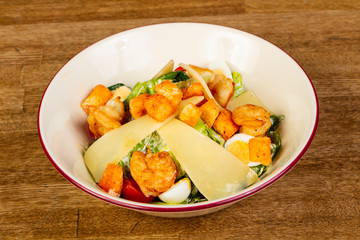 Caesar salad with prawn