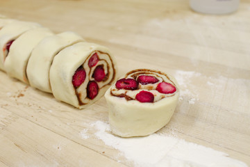 cranberry roll