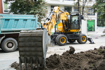 Excavator hydraulics tires