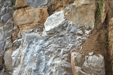 LIMESTONE QUARRY