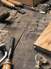 Old used carpenter tools