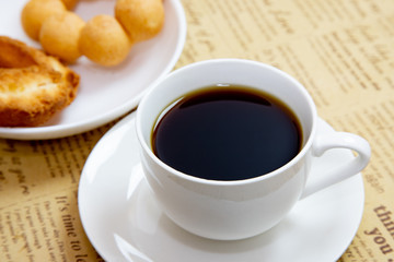 コーヒー　ドーナツ