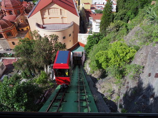 Fototapeta premium グアナファトのケーブルカー