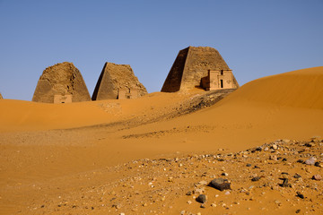 Pyramids of Meroe, Sudan 4