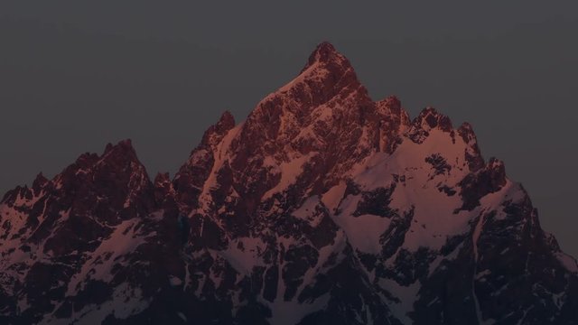 Early Morning Sunrise Lights Grand Teton Mountain Range