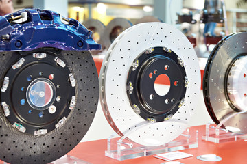 Brake discs and support for car